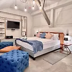 فندق Bazaar Boutique 4*