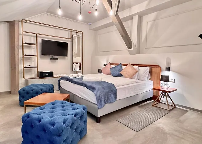 Hotell Bazaar Boutique 4*