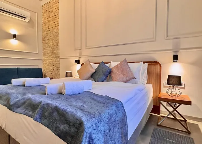 Bazaar Boutique מלון 4*