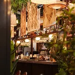 Hotel Bazaar Boutique 4*