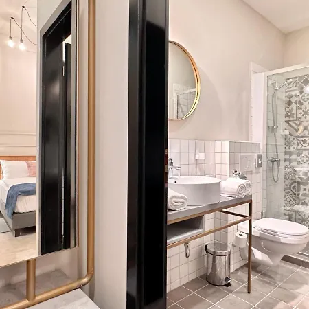 Bazaar Boutique מלון