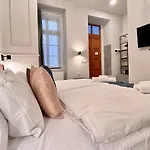 Bazaar Boutique 4* בודפשט