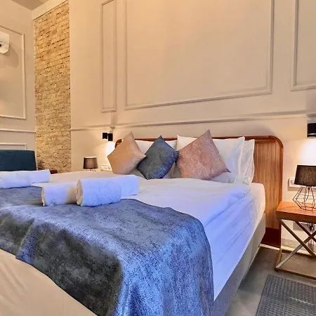 Bazaar Boutique 호텔 4*