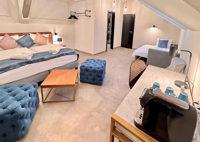 Bazaar Boutique Hotel 4*